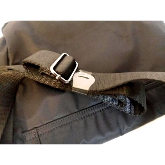 FILA Sport Handbag Crossbody Bag Black Adjustable Strap 3 Zipper Snap Button - Picture 5 of 7